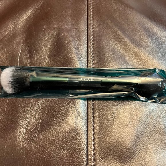 F.A.R.A.H. Brushes Other - F.A.R.A.H. Brushes Dual Ended Sponge + Brush 242 NEW